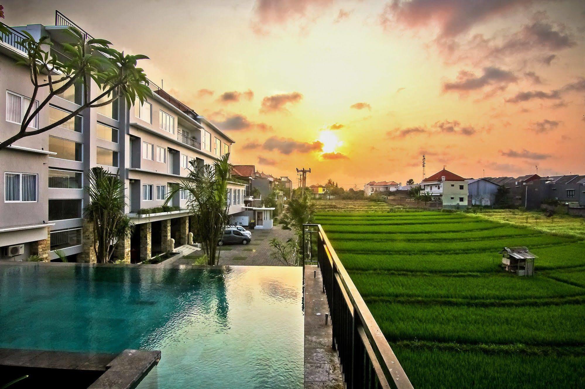 The Salak Style Hotel Dempasar Exterior foto